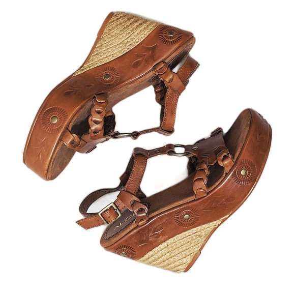 Aldo Shoes - 💲Sold!💲Aldo Leather Espadrille Sandals
